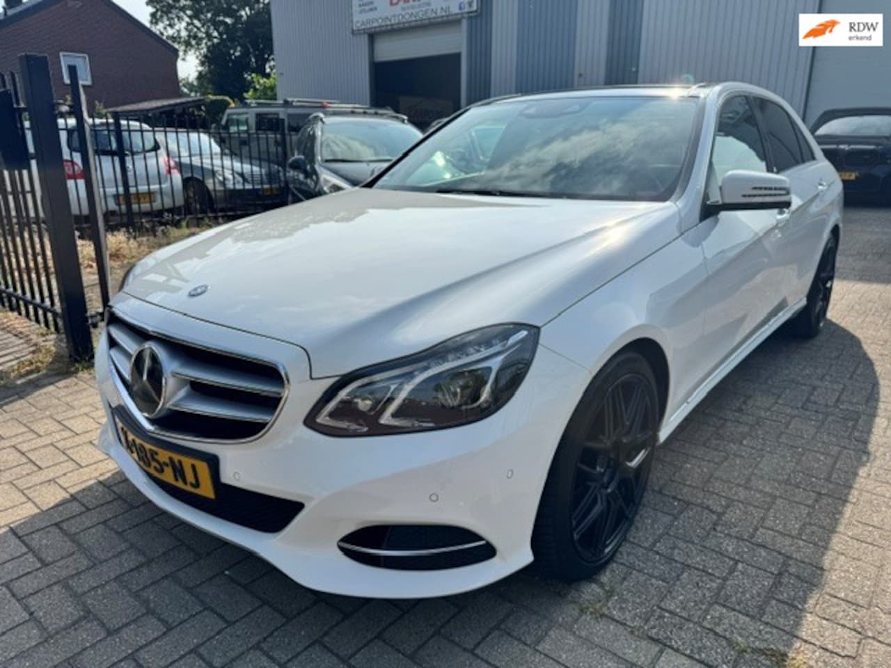 Mercedes-Benz E-klasse - 400 Hybrid 4MATIC Prestige Elegance NIEUWSTAAT BOMVOLL - AutoWereld.nl