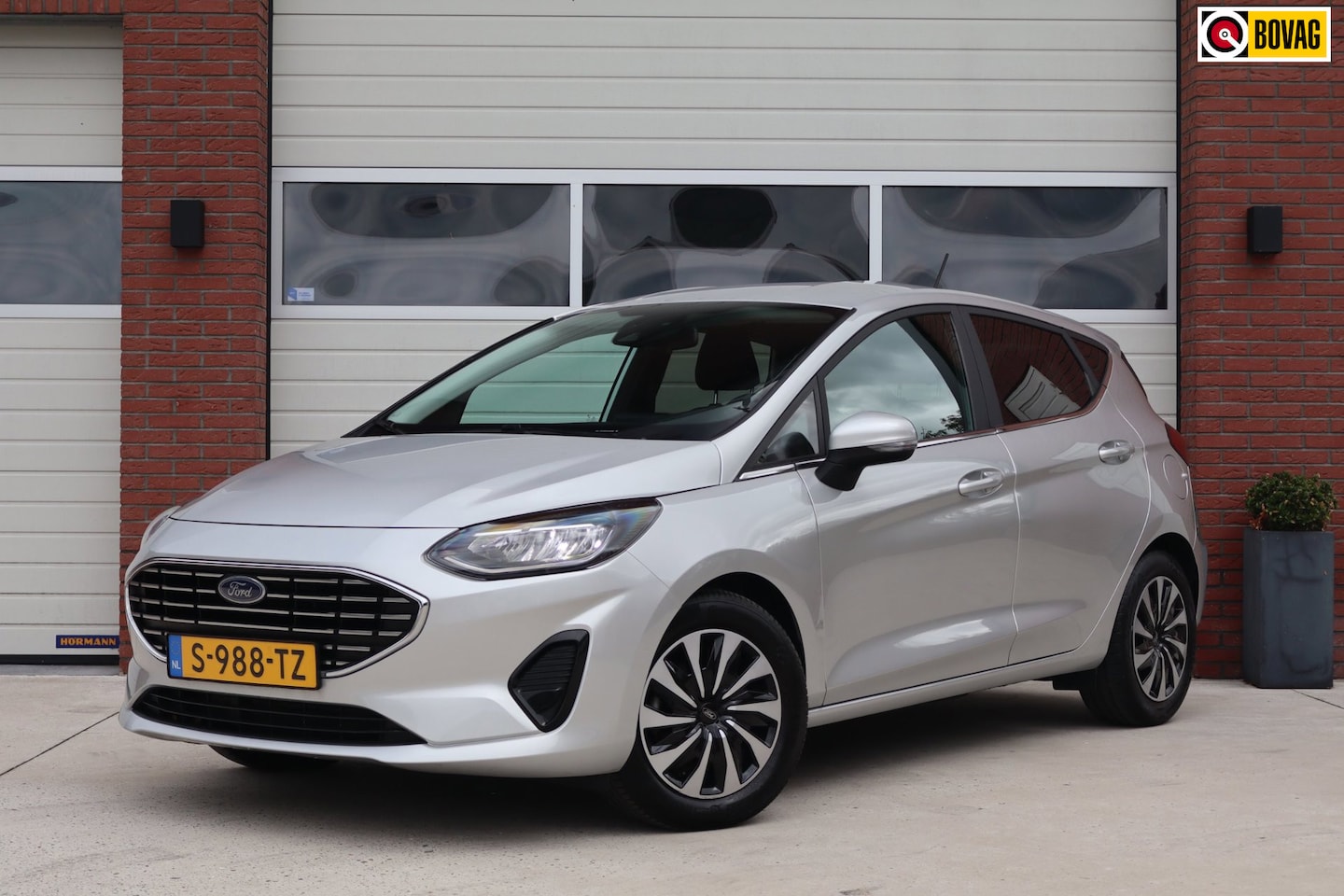 Ford Fiesta - 1.0 EcoBoost 125pk Hybrid Titanium Automaat - Nieuwe type - LED - Carplay - Winterpack - C - AutoWereld.nl