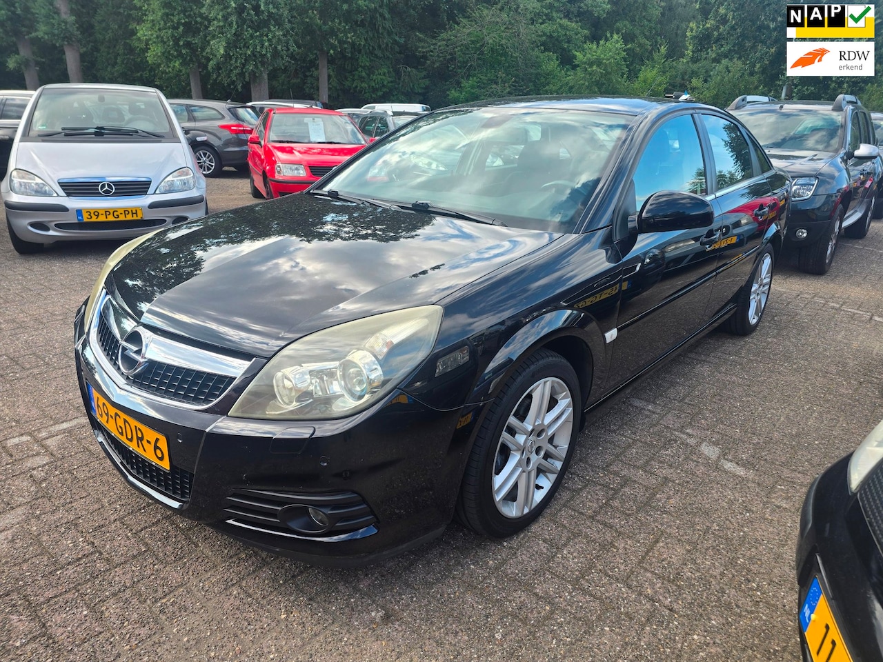 Opel Vectra GTS - 2.2-16V Executive 2.2-16V Executive - AutoWereld.nl