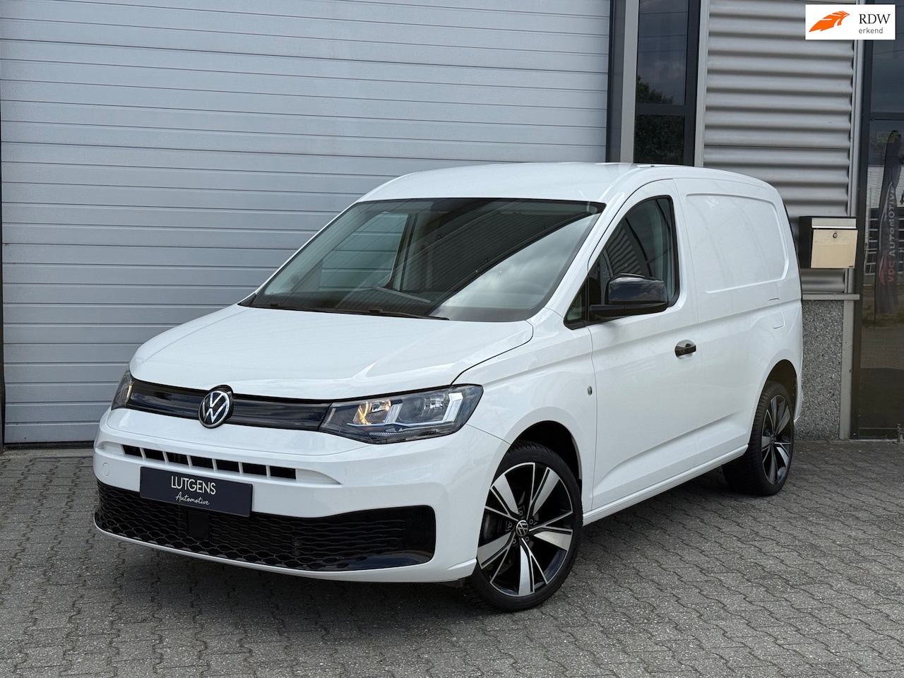Volkswagen Caddy Cargo - 2.0 TDI Leder Trekhaak Carplay - AutoWereld.nl