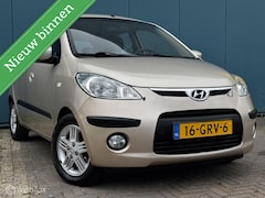 Hyundai i10 - 1.1 i-Catcher 1Ste Eigenaar Elektrische Ramen Stuurbekrachtiging Trekhaak APK 23-08-2027