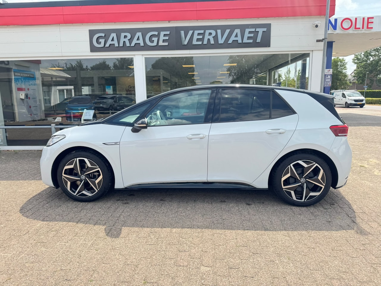 Volkswagen ID.3 - First Plus 58 kWh - AutoWereld.nl