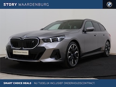 BMW i5 Touring - eDrive40 M Sport / Panoramadak / Trekhaak / Bowers & Wilkins / Parking Assistant Plus / Ad