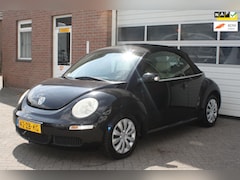 Volkswagen New Beetle Cabriolet - 1.6 Trendline nw.distributie set.electrische kap.airco.leer.cruise control