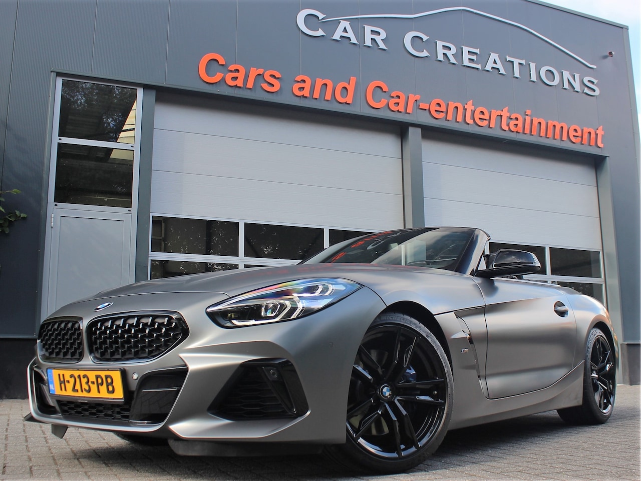 BMW Z4 Roadster - G29 M40i First Edition Frozen Grey Metallic - AutoWereld.nl