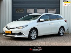 Toyota Auris Touring Sports - 1.8 Hybrid Executive 2e EIG/LEER