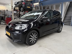 Volkswagen Up! - 1.0 60PK 5D BMT Move up | Camera | Parkeersensoren | Cruise control | Getint glas | Airco