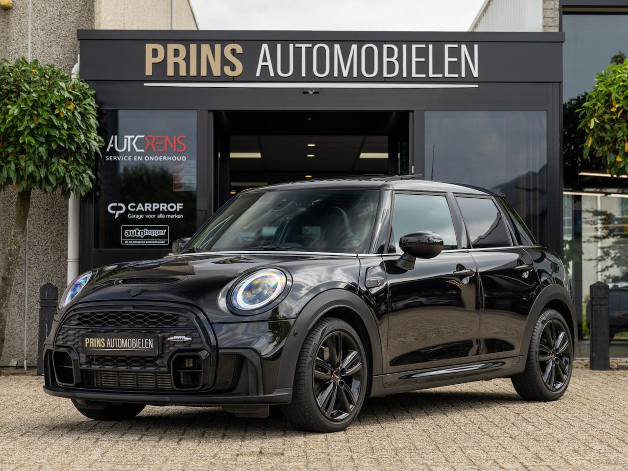 MINI 5-Deurs - 2.0 Cooper S J.W.C. Pack|Pano|Headup|Keyless - AutoWereld.nl