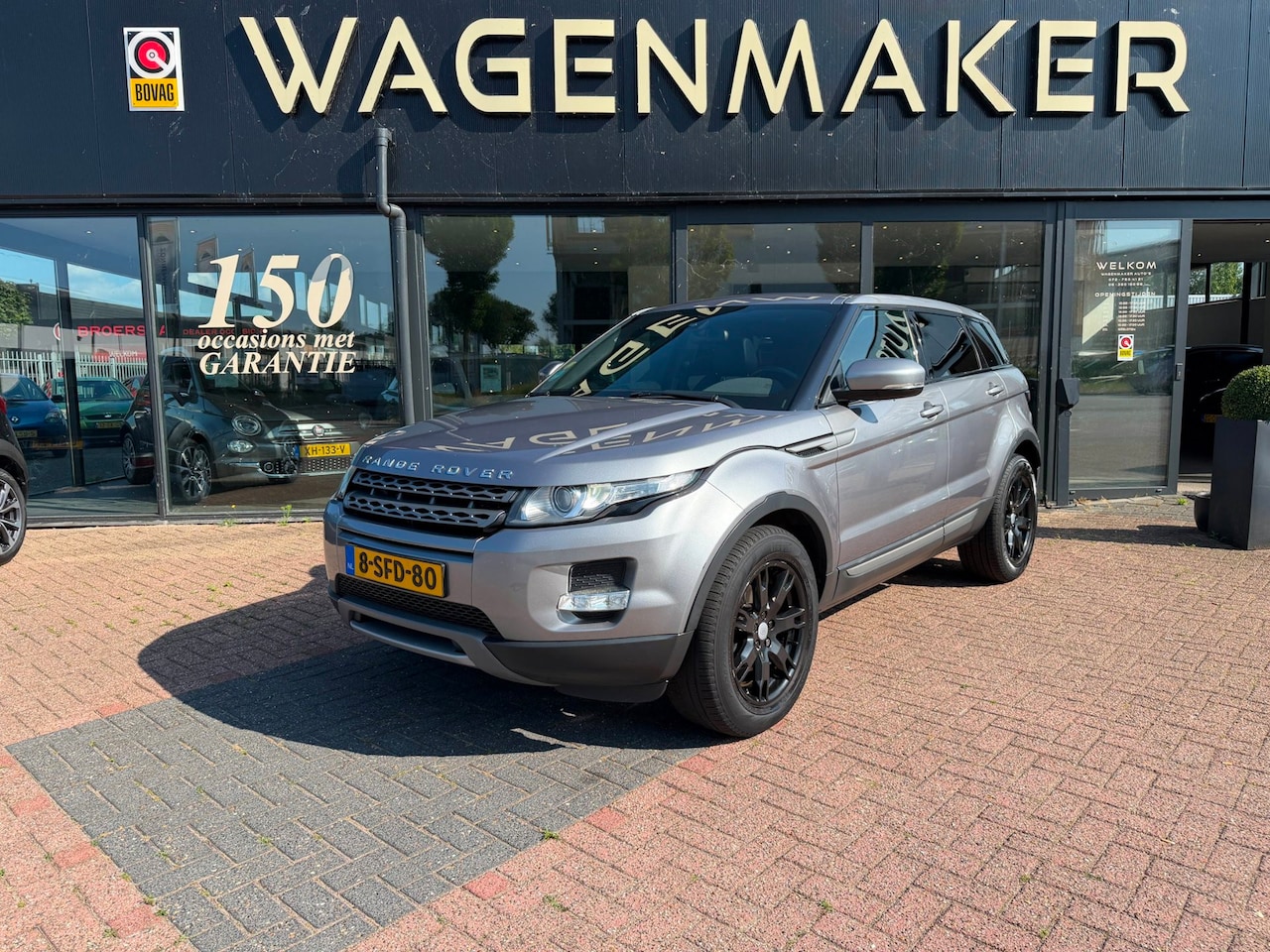 Land Rover Range Rover Evoque - 2.2 TD4 4WD Pure PANO|NAVIGATIE - AutoWereld.nl