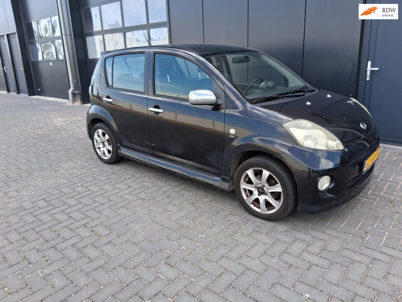 Daihatsu Sirion 2 - 1.3-16V Sport / loop / sloop / export - AutoWereld.nl