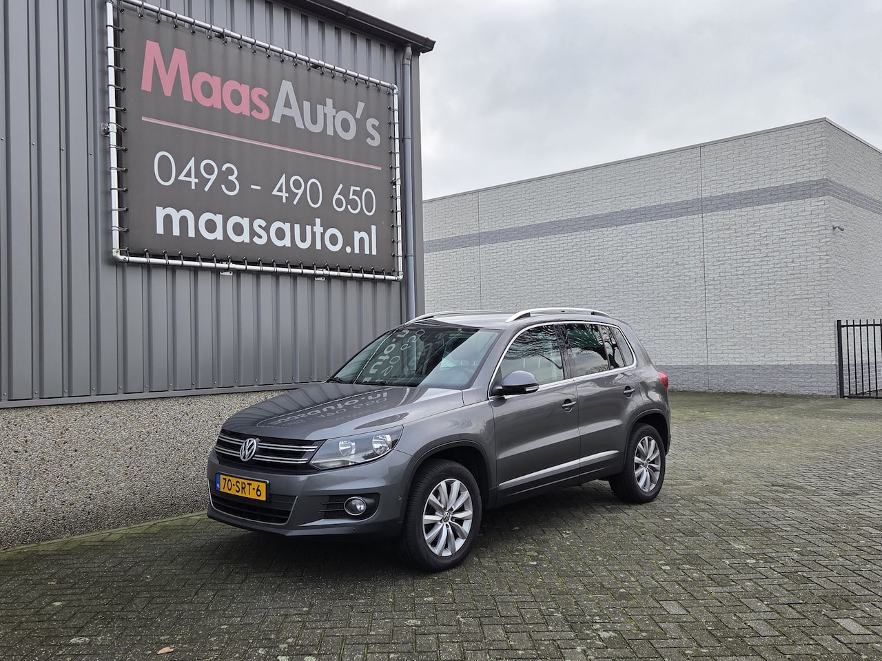 Volkswagen Tiguan - 1.4 TSI Sport&Style uitvoering navigatie !!! - AutoWereld.nl