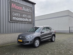 Volkswagen Tiguan - 1.4 TSI Sport&Style uitvoering navigatie recentelijk groot onderhoud uitgevoerd