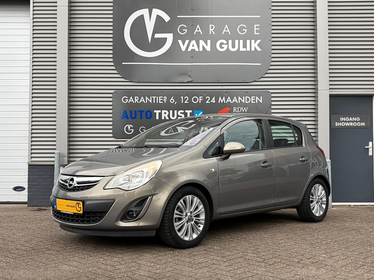 Opel Corsa - 1.4-16V Cosmo 101PK Clima,Cruise,Isofix,ElektrRamen+Spiegels,Radio/Cd-Speler,Lmv,Multi-Stu - AutoWereld.nl