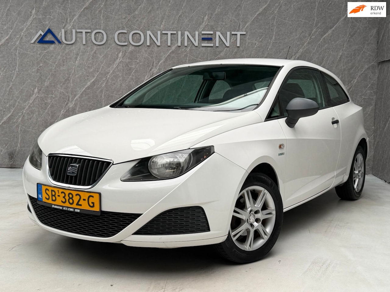 SEAT Ibiza - 1.2 / Nwe Distr. Ketting en Waterpomp - AutoWereld.nl