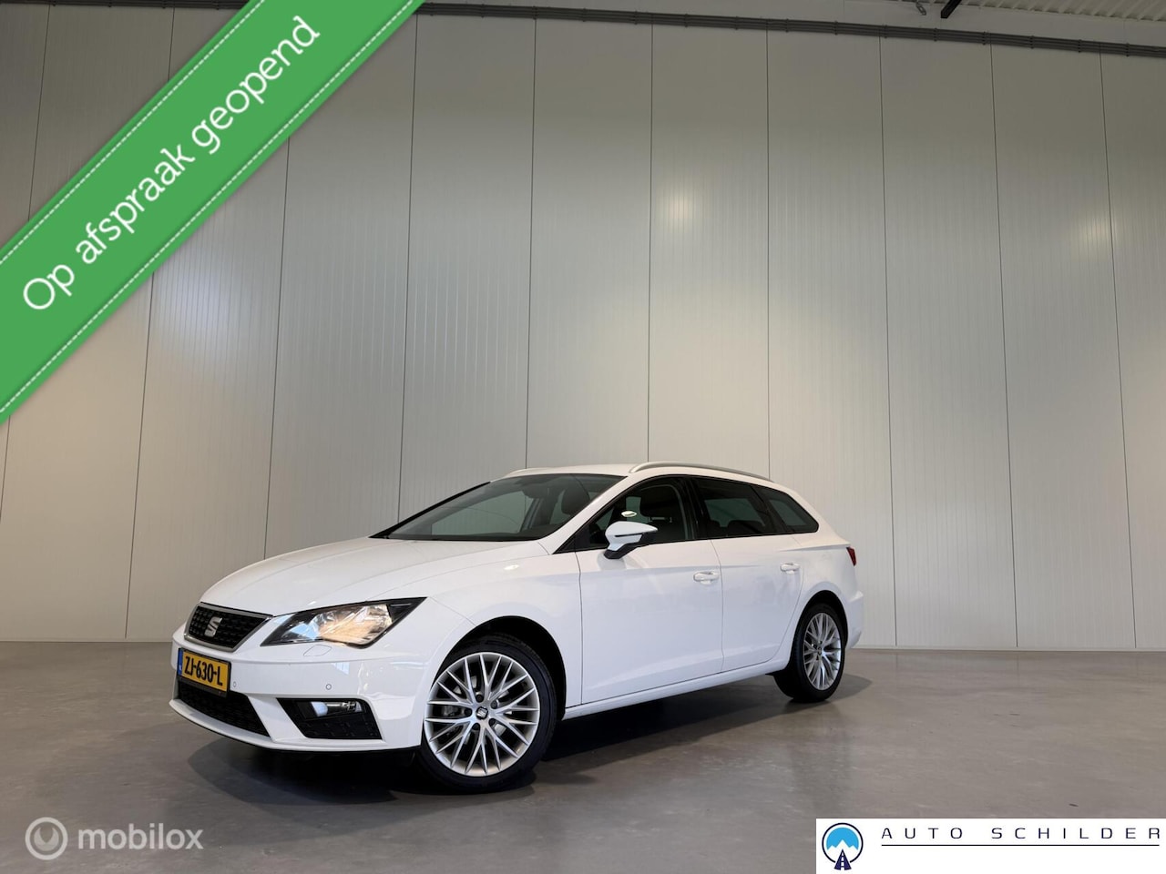 SEAT Leon ST - 1.0 EcoTSI Style Business Intense 1.0 EcoTSI Style Business Intense, Navigatie|Carplay|Cruise |Pdc|1e Eig. - AutoWereld.nl