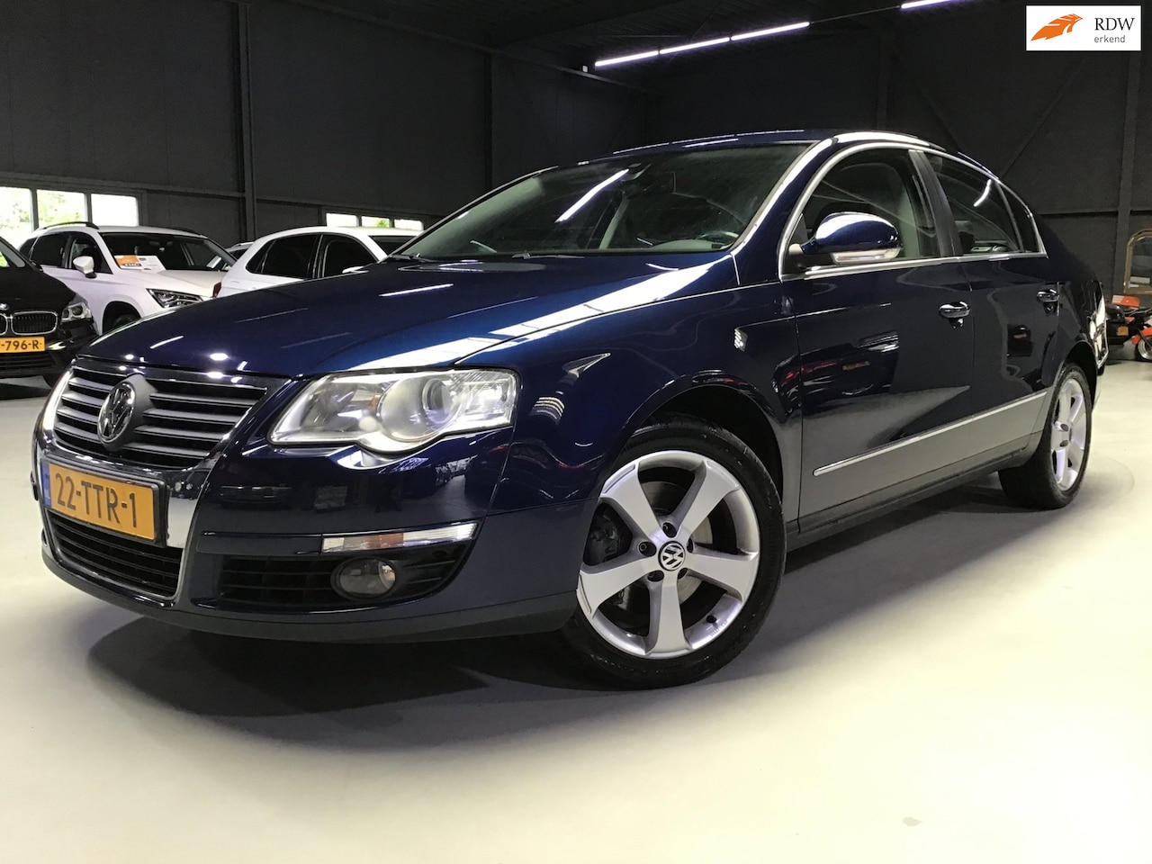 Volkswagen Passat - 1.4 TSI Comfortline I 144xxx I Navi I Automaat I Clima I Cruise I Stoelverw I 17inch I Kln - AutoWereld.nl