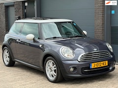 MINI 3-Deurs - 1.6 Cooper Chili PANO CLIMA CRUISE STOELVERWARMING