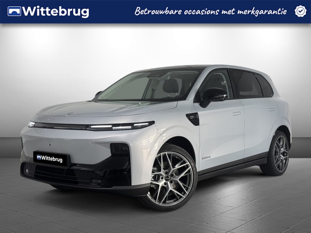 Leapmotor B10 - Design ProMax 67.1 kWh Volledig Elektrisch met 20 inch Lichtmetalen velgen, Lederen bekled - AutoWereld.nl