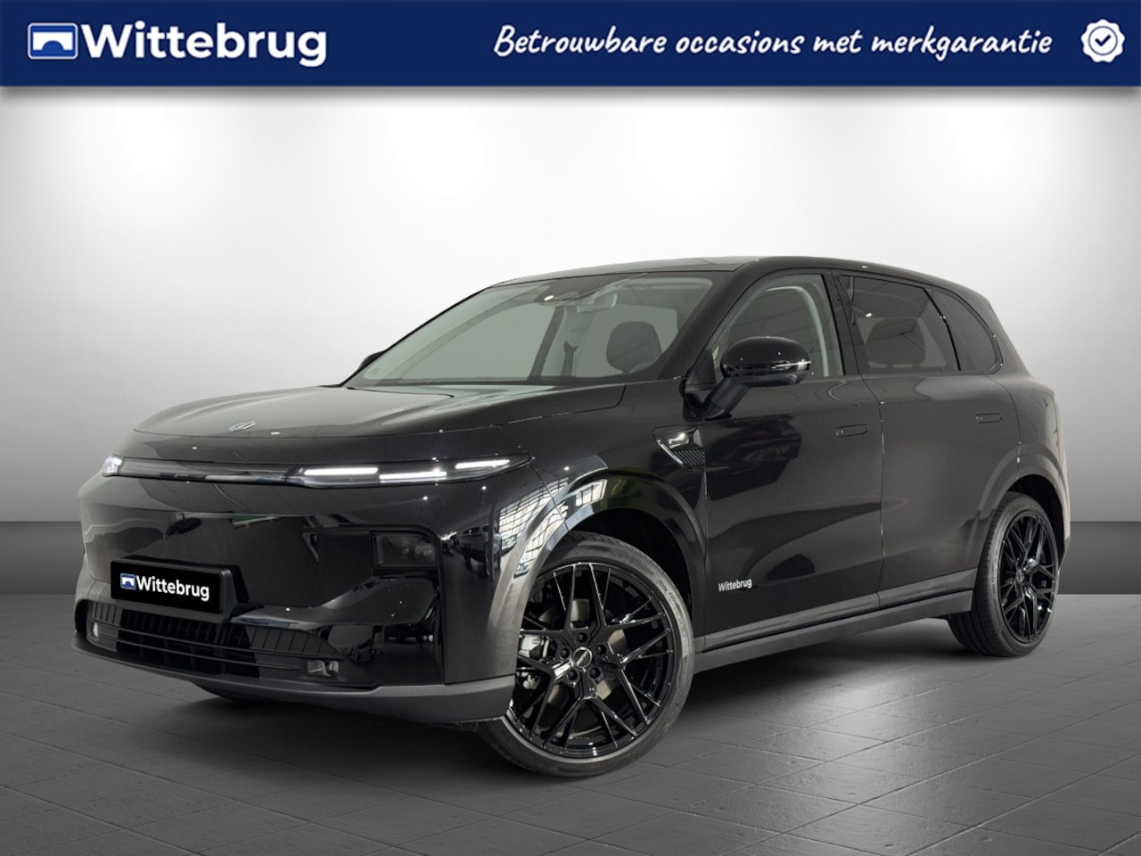 Leapmotor B10 - Design ProMax 67.1 kWh Volledig Elektrisch met 20 inch Lichtmetalen velgen, Lederen bekled - AutoWereld.nl