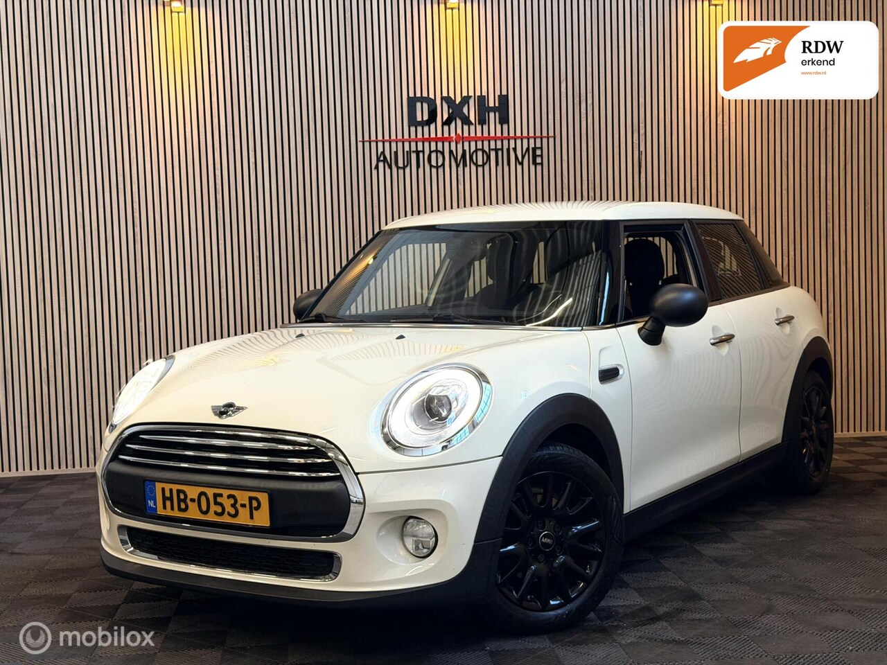 MINI 5-Deurs - 1.2 One Salt Business - AutoWereld.nl
