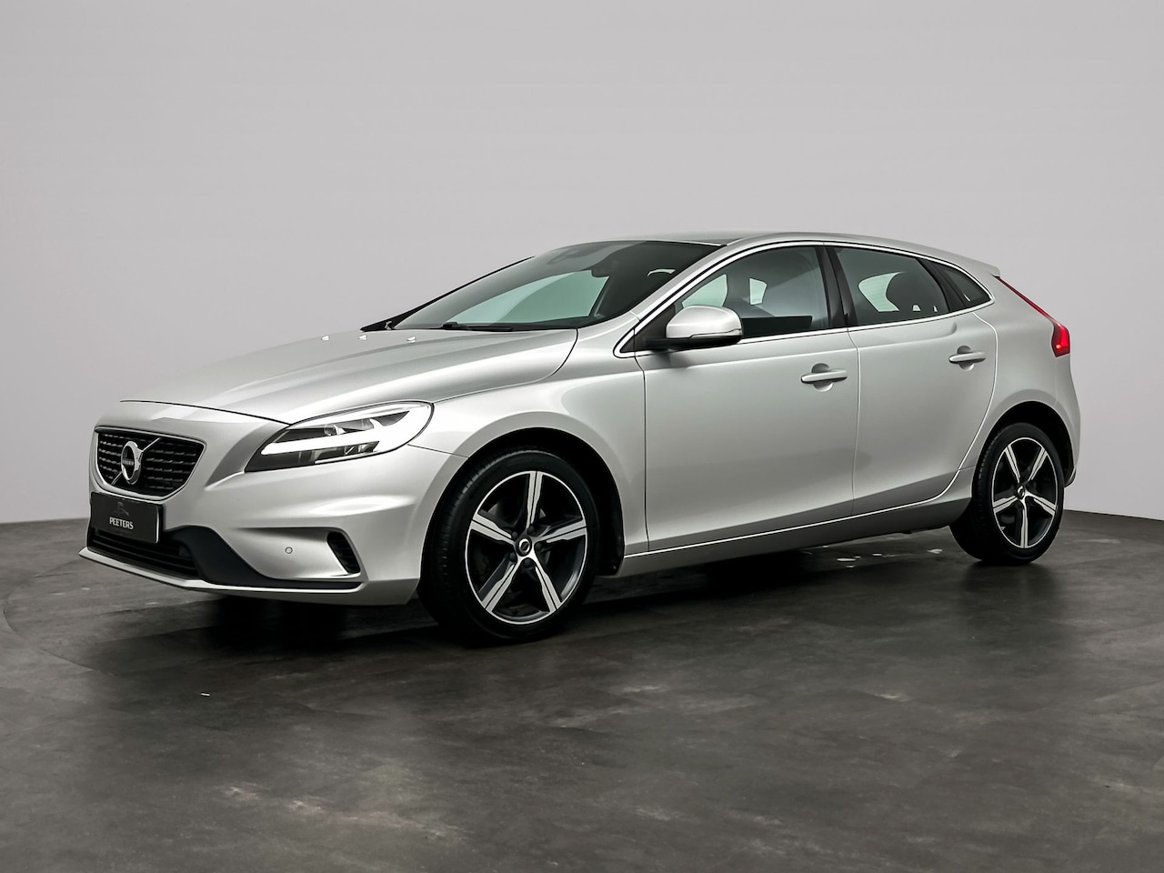 Volvo V40 - 1.5 T2 R-Design 1.5 T2 R-Design - AutoWereld.nl