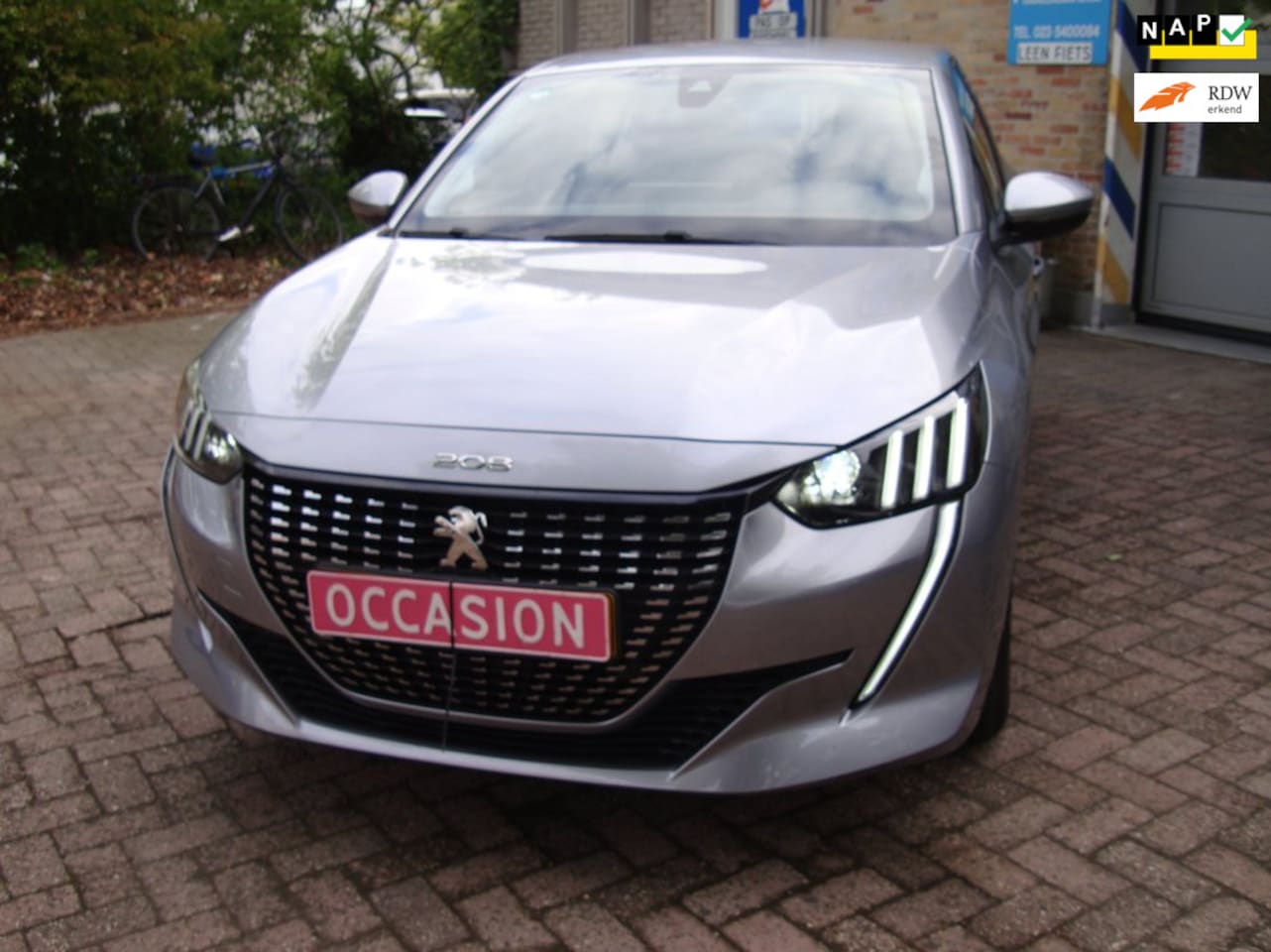 Peugeot 208 - 1.2 PureTech Allure 1.2 PureTech Allure - AutoWereld.nl