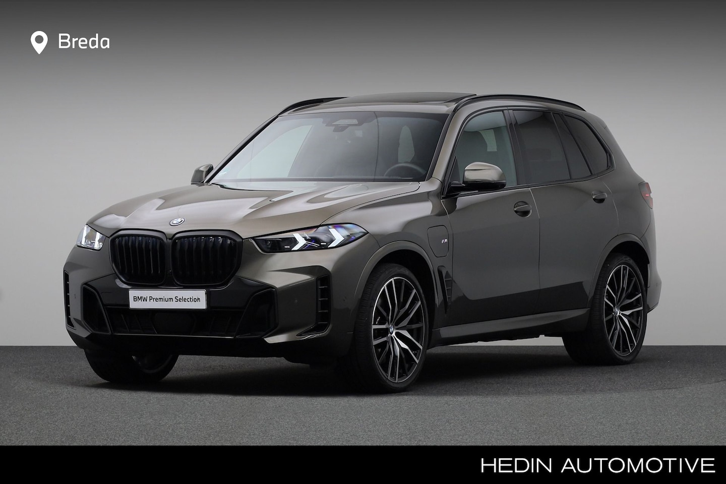 BMW X5 - xDrive50e | M-sport Pro. |  Adaptief onderstel | Bowers & Wilkins Diamond Surround Sound S - AutoWereld.nl