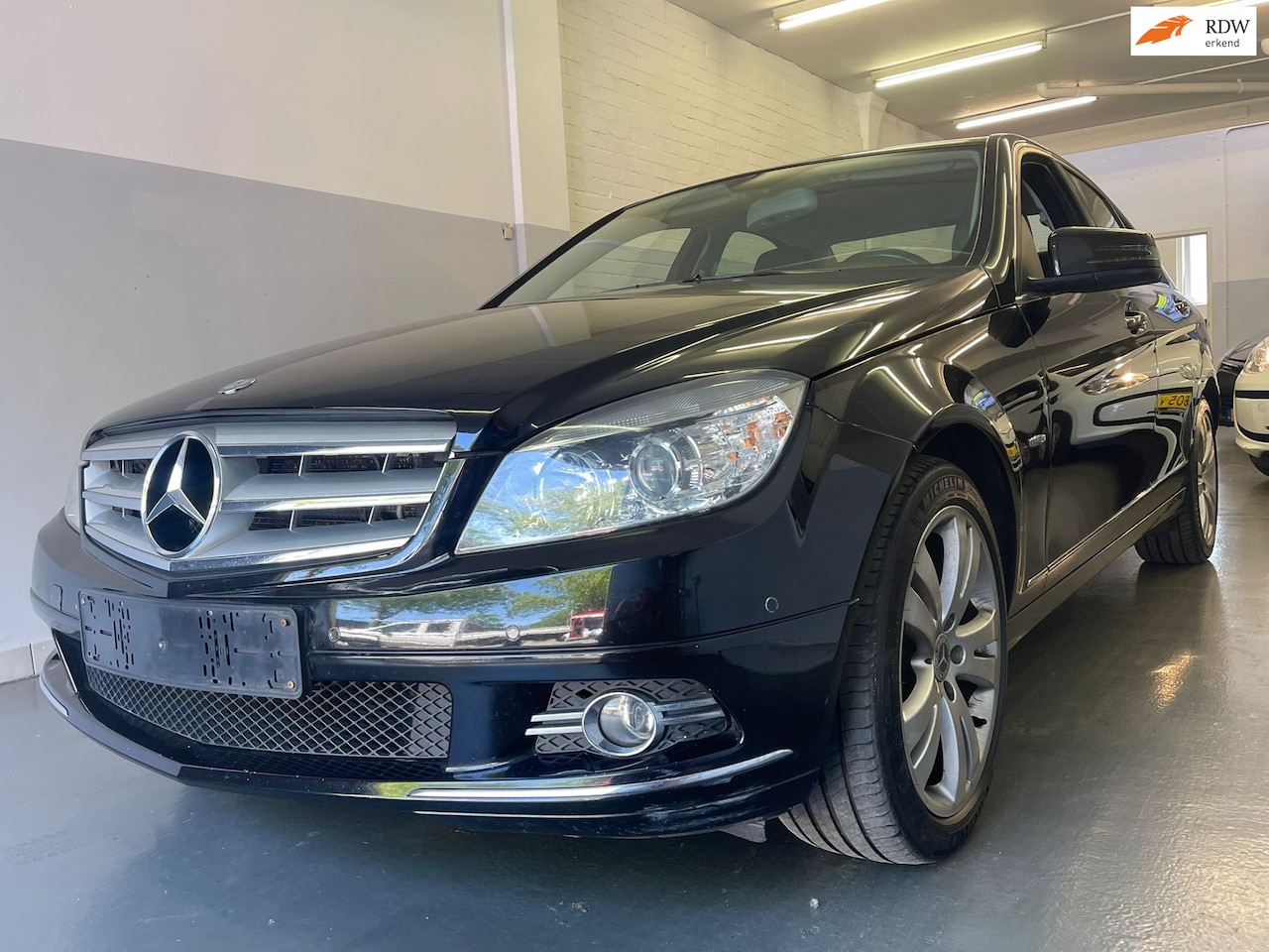 Mercedes-Benz C-klasse - 180 CGI BlueEFFICIENCY Business Class Avantgarde NAVI AIRCO ELC RAMEN N.W.A.P.K - AutoWereld.nl