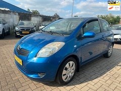 Toyota Yaris - 1.3 VVTi Sol 3 DRS AIRCO/ NIEUWE APK/ ZUINIG/ BETROUWBAAR