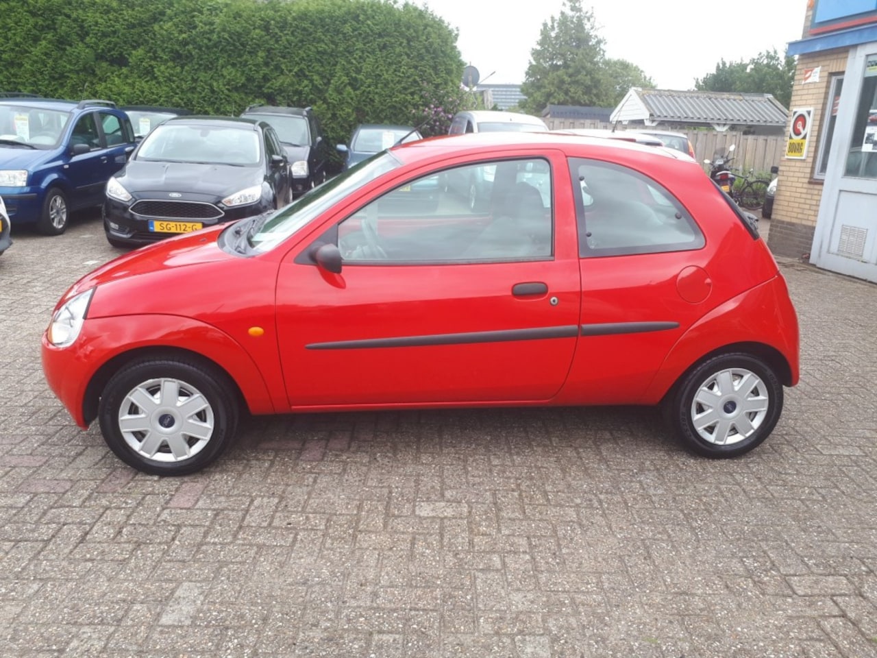 Ford Ka - 1.3 Cool en Sound RADIO CD/AIRCO/ELEC.RAMEN/1E EIGENAAR