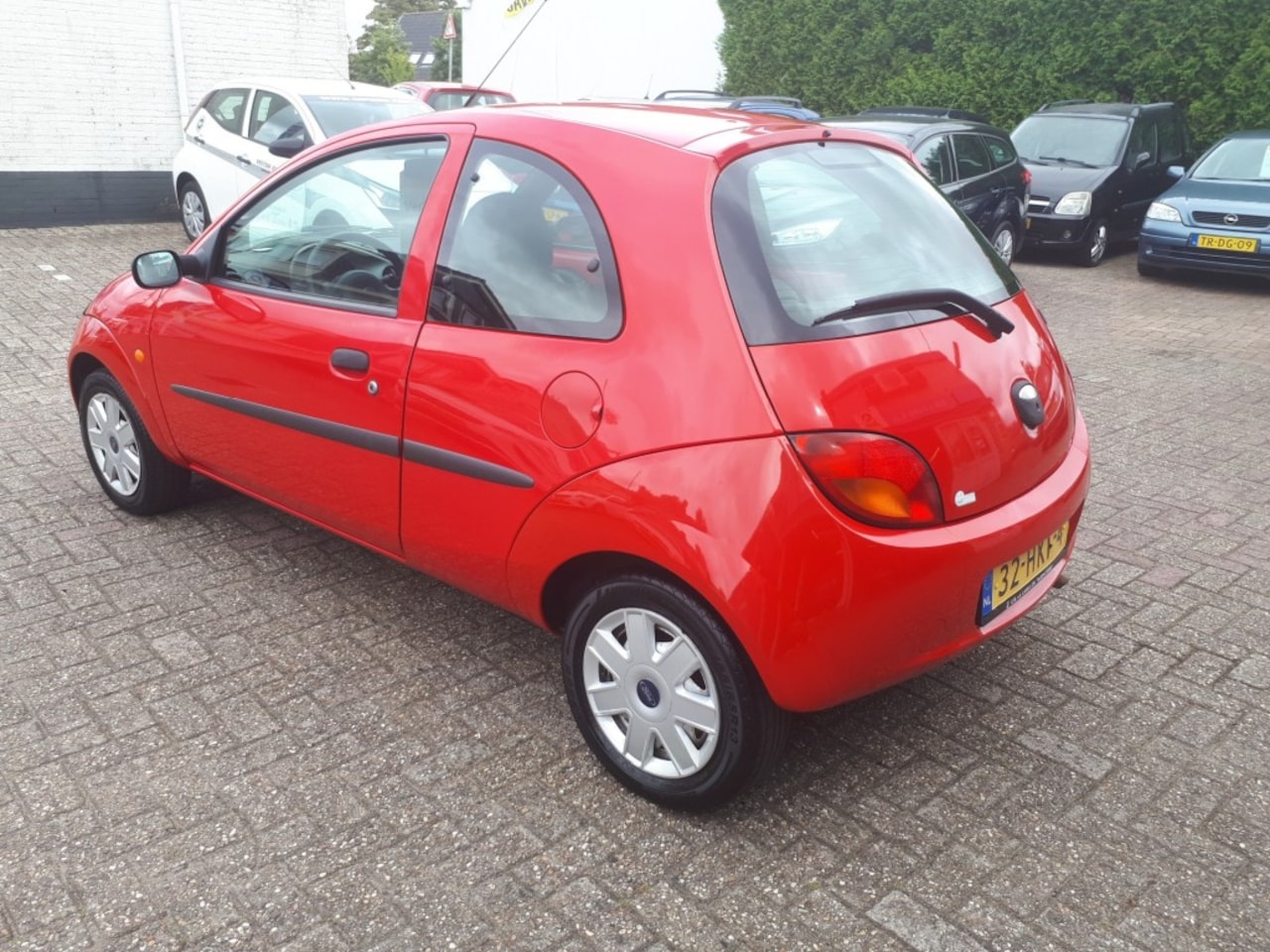 Ford Ka - 1.3 Cool en Sound RADIO CD/AIRCO/ELEC.RAMEN/1E EIGENAAR