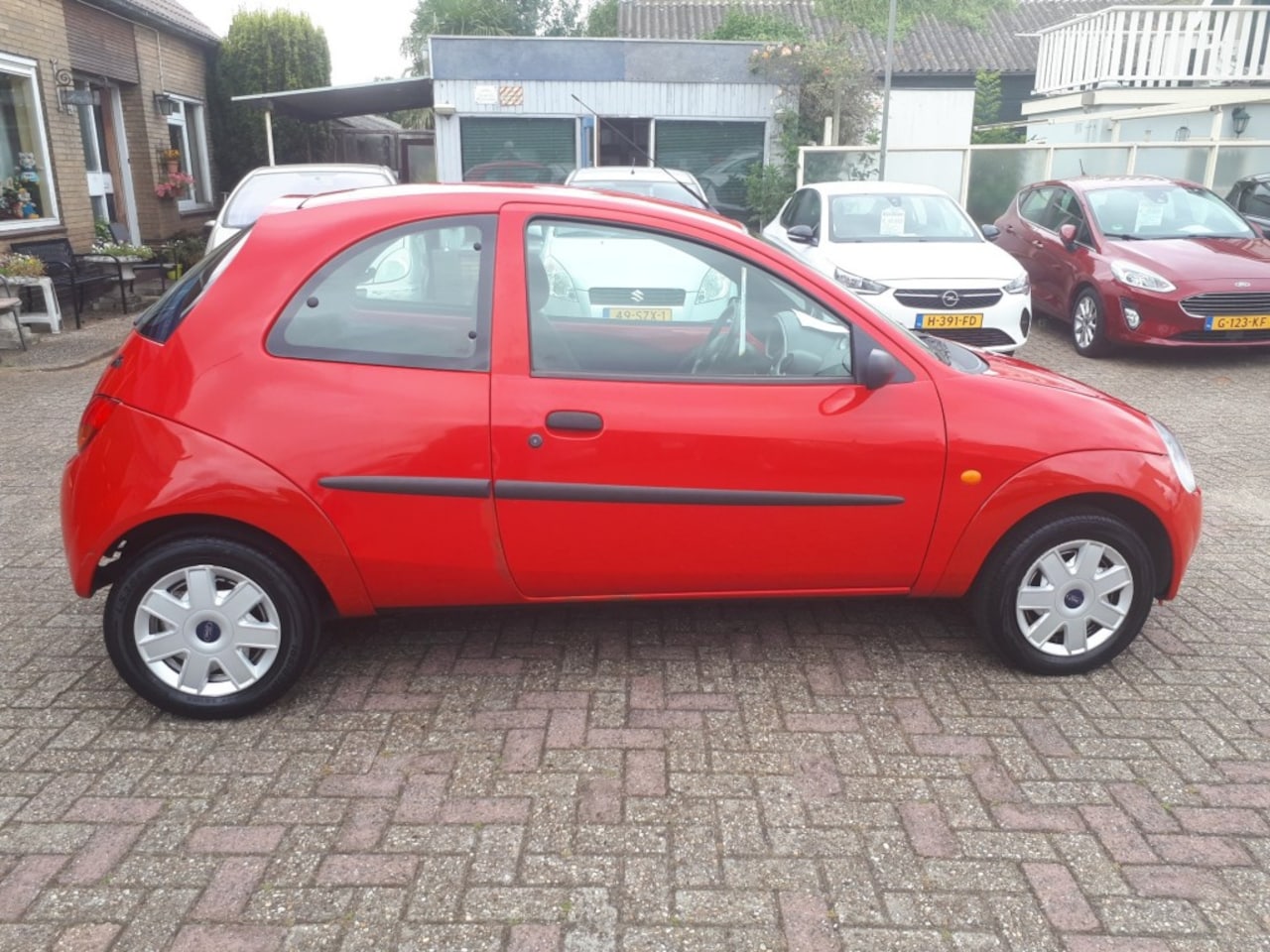 Ford Ka - 1.3 Cool en Sound RADIO CD/AIRCO/ELEC.RAMEN/1E EIGENAAR