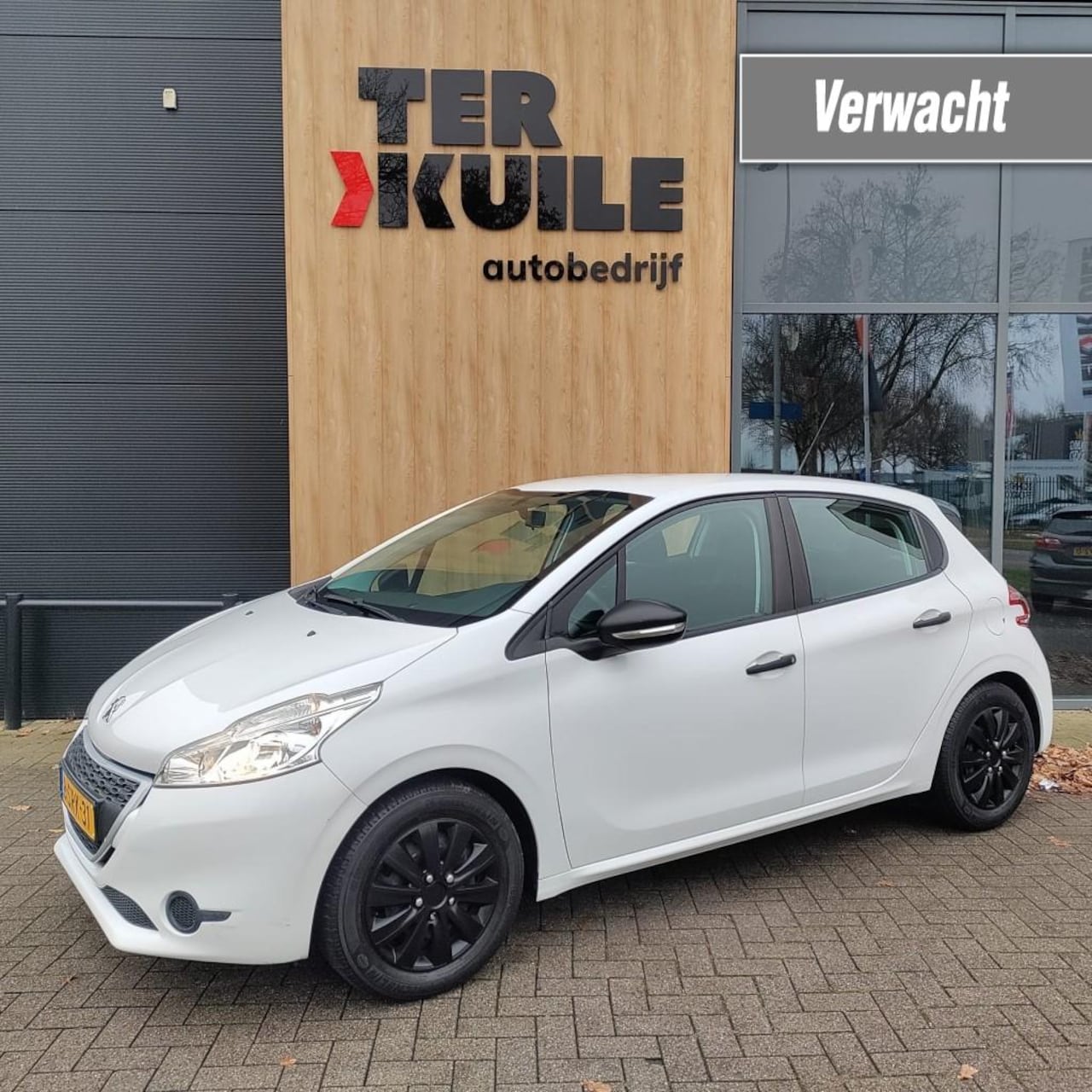 Peugeot 208 - 1.0 VTI Access / Nieuwe motor + rij-klaar - AutoWereld.nl