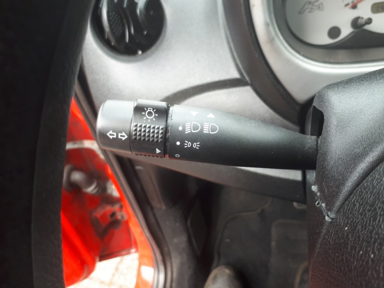 Ford Ka - 1.3 Cool en Sound RADIO CD/AIRCO/ELEC.RAMEN/1E EIGENAAR
