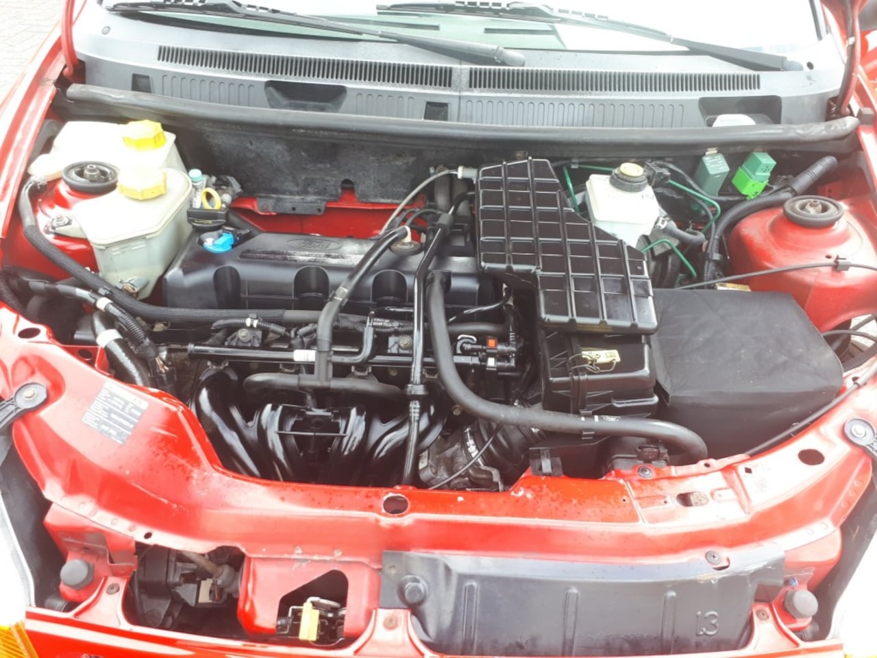Ford Ka - 1.3 Cool en Sound RADIO CD/AIRCO/ELEC.RAMEN/1E EIGENAAR