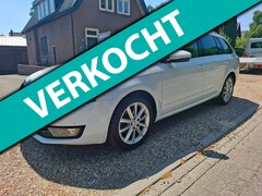 Skoda Octavia Combi - 1.2 TSI Businessline xenon PDC stoelverw cruise etc