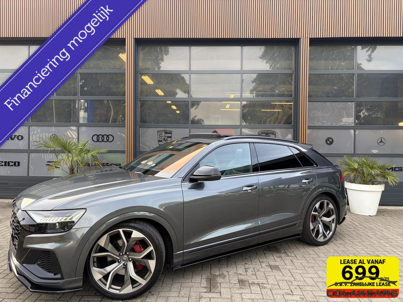 Audi Q8 - 50 TDI quattro S-Line Pano|SQ8| Dealer Ondh| - AutoWereld.nl