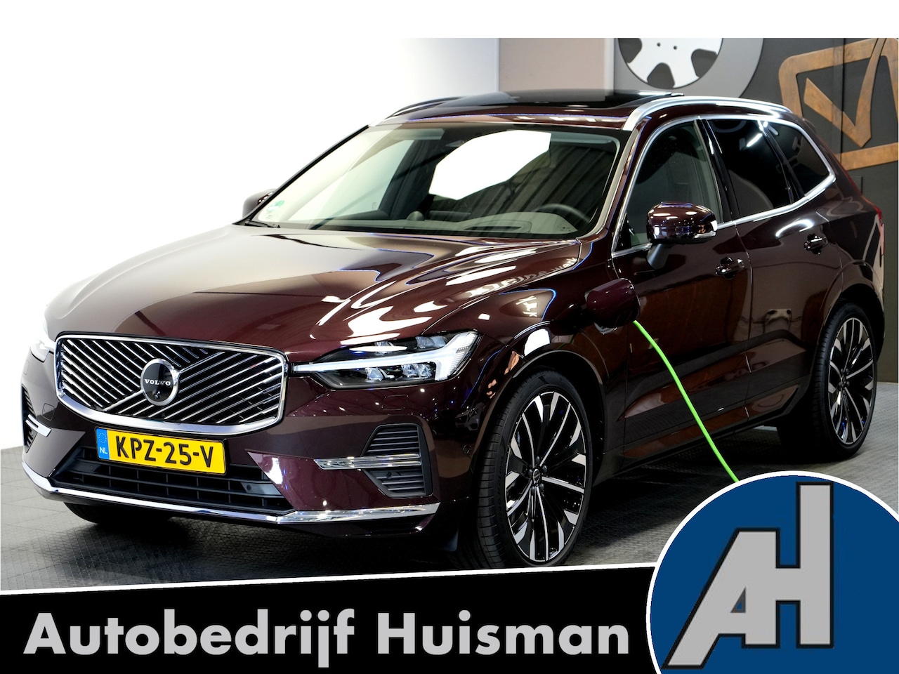 Volvo XC60 - 2.0 T8 AWD 335kW/456pk Aut8 Recharge Ultra Bright Executive LUCHTVERING + BOWERS&WILKINS + - AutoWereld.nl