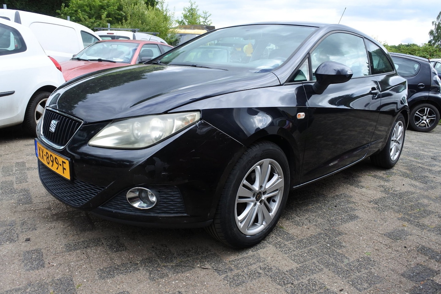 SEAT Ibiza SC - 1.4 Reference apk 1-7-2027 div exstra,s 210 dkm - AutoWereld.nl