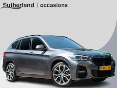 BMW X1 - xDrive25e M-sport 220 PK | M pakket | Keyless entry | Camera | Stoelverwarming | Elektrisc
