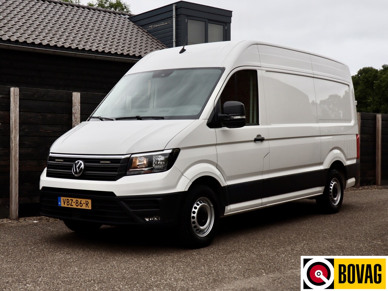 Volkswagen Crafter - 35 2.0 TDI L3H3 Highline dealer O.H. - AutoWereld.nl