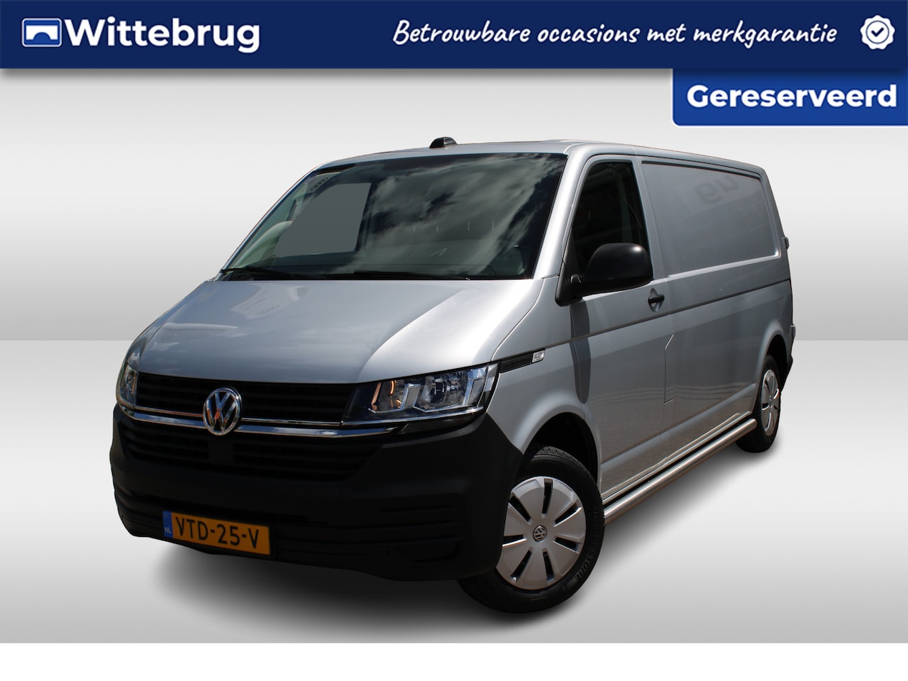 Volkswagen Transporter - 2.0 TDI 110pk L2H1 28 Eco Business Navigatie by App / Cruise control / Parkeersensoren / B - AutoWereld.nl