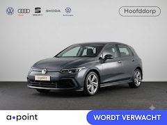 Volkswagen Golf - 1.5 eTSI R-Line 130 pk Automaat (DSG) | Navigatie via App | Parkeersensoren | Autom. airco