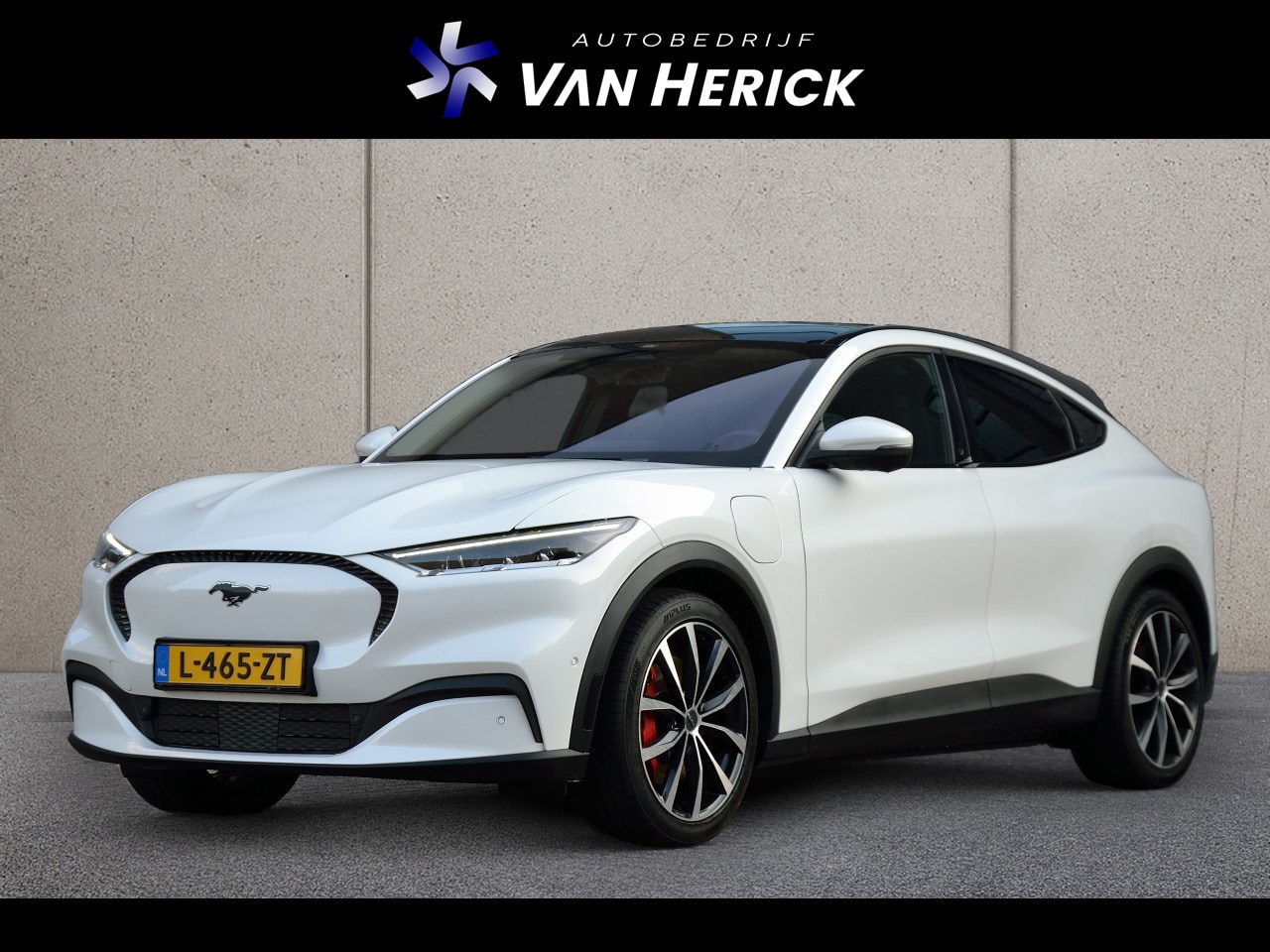 Ford Mustang Mach-E - RWD 75 kWh SOH 92,5% | Panodak | B&O | Carplay - AutoWereld.nl