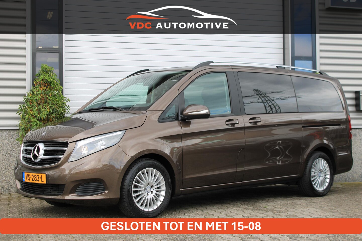 Mercedes-Benz V-klasse - 220d Lang DC Trekhaak | Dealer Onderhouden | Stoelverwarming | Camera | Dodehoekassistent - AutoWereld.nl