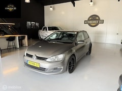 Volkswagen Golf - 1.6 TDI Highline Automaat Goed onderhouden