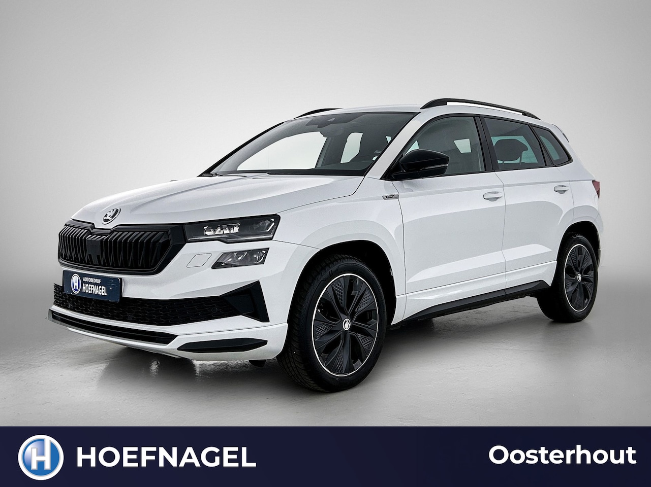 Skoda Karoq - 1.5 TSI ACT Sportline Business | Automaat | Adaptive Cruise | Stoel/stuurverwarming | CarP - AutoWereld.nl