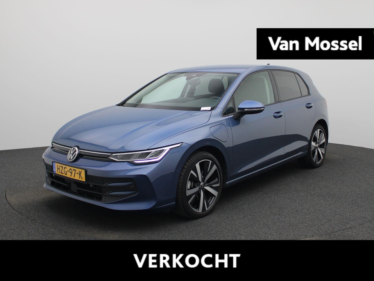 Volkswagen Golf - 1.5 eHybrid Life Edition 204 PK| Origineel Nederlands | 1e Eigenaar | Navigatie | LED | Ac - AutoWereld.nl