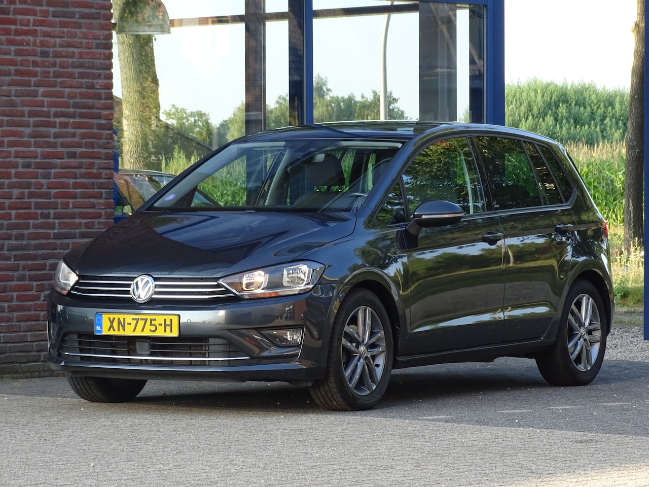Volkswagen Golf Sportsvan - TREKHAAK 1.2 TSI Connected Series - AutoWereld.nl