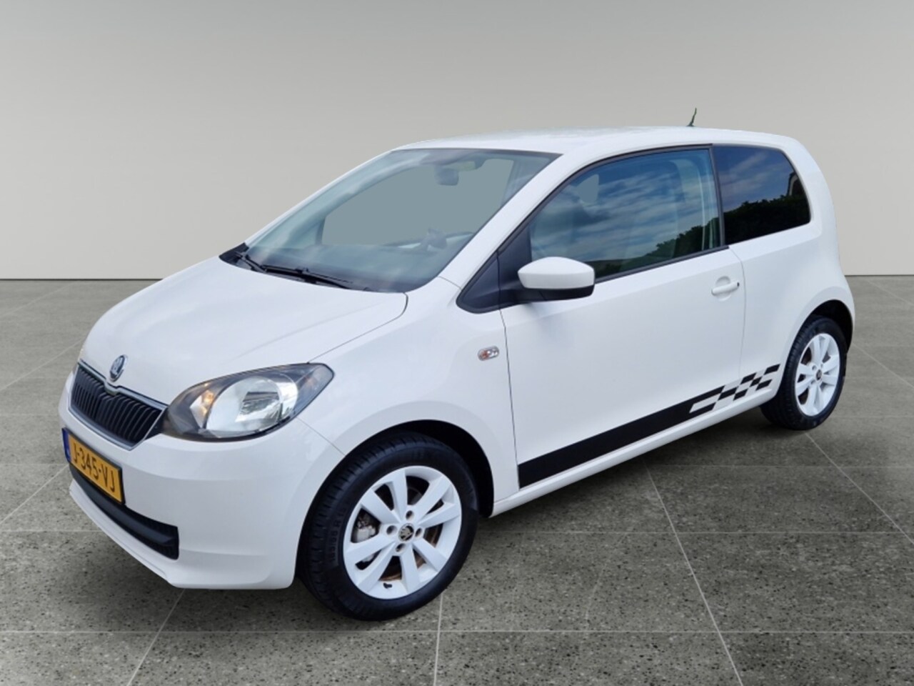 Skoda Citigo - 1.0 Grt. Ambition ZEER NETJES,NAV,STOELVERWARMING. - AutoWereld.nl